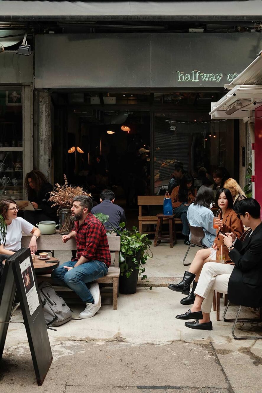 香港中环的 Halfway Coffee