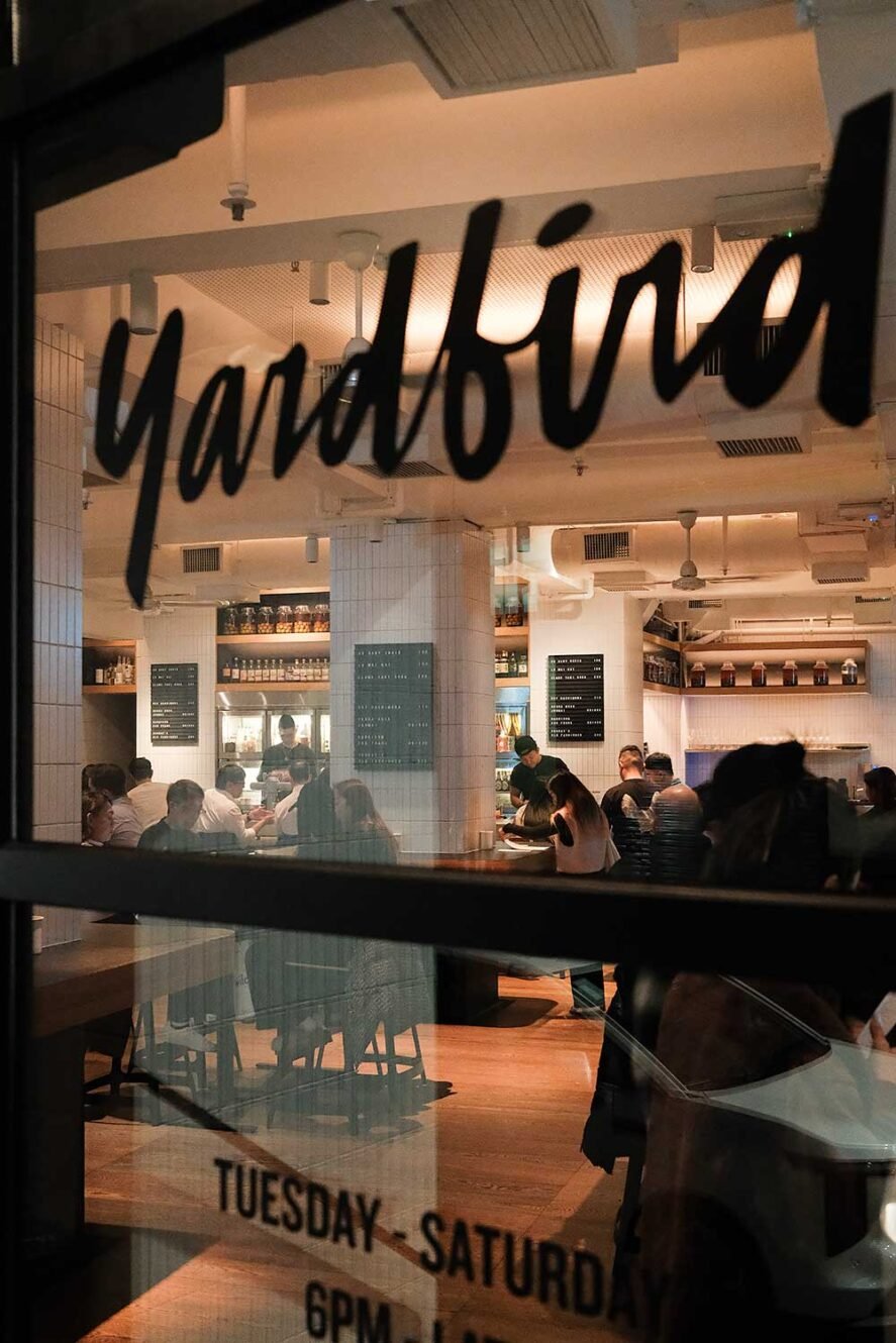 香港的现代米其林星级餐厅 Yardbird。