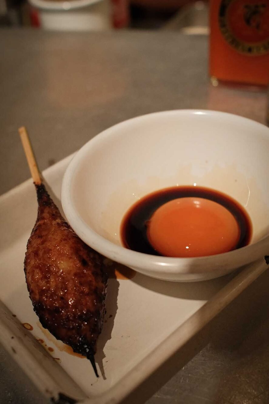 香港米其林星级餐厅Yardbird。美味的肉丸配蛋黄酱